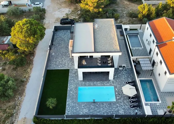Mila Villa Vrsi